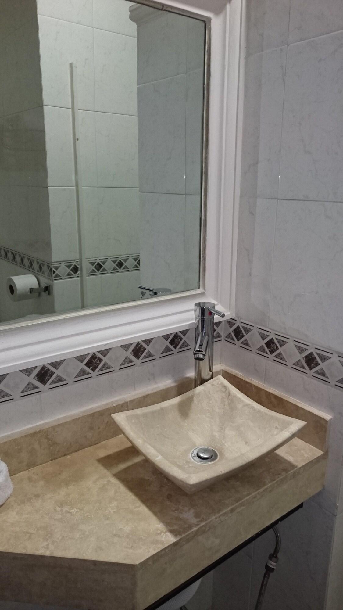Savoy Express Hotel Torreón Buitenkant foto